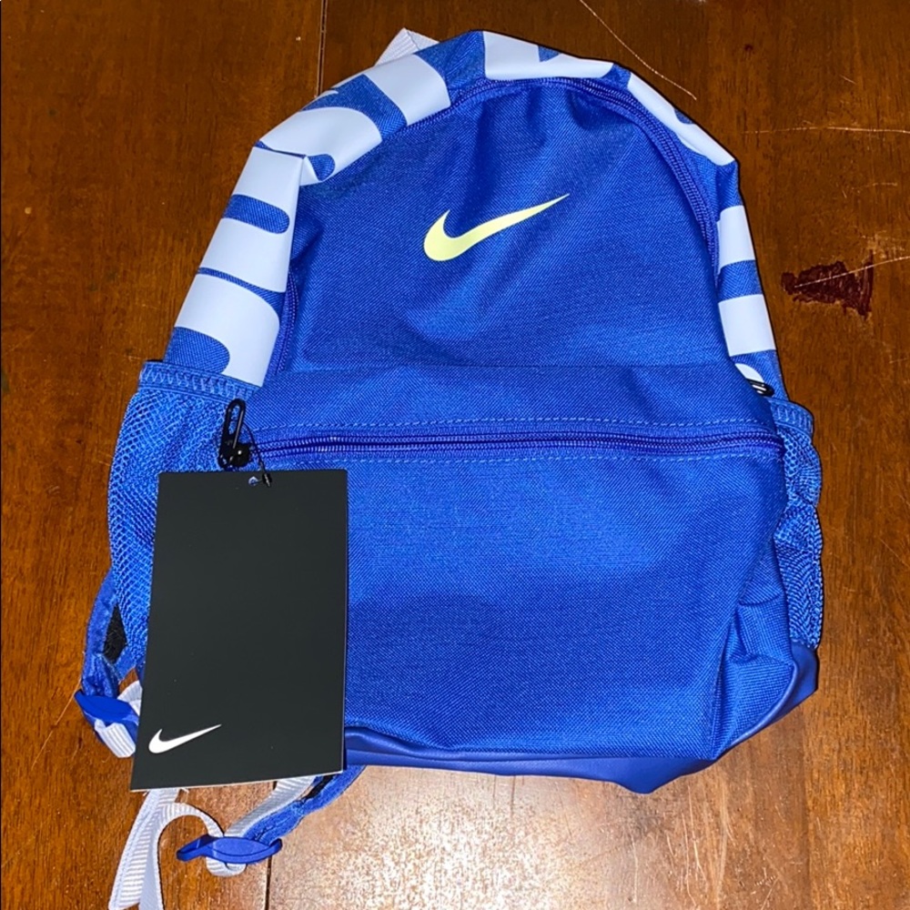Mini Nike bag